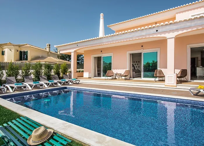 V8 Bastos - Vip By Interhome Villa *