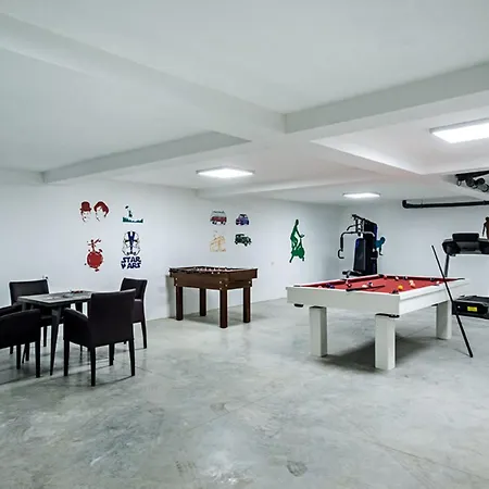 V8 Bastos - Vip By Interhome * Albufeira